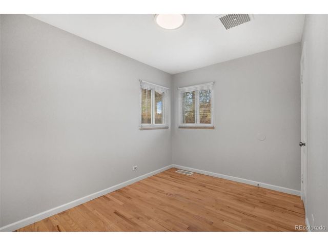 2208 Hanover St, Aurora, CO 80010