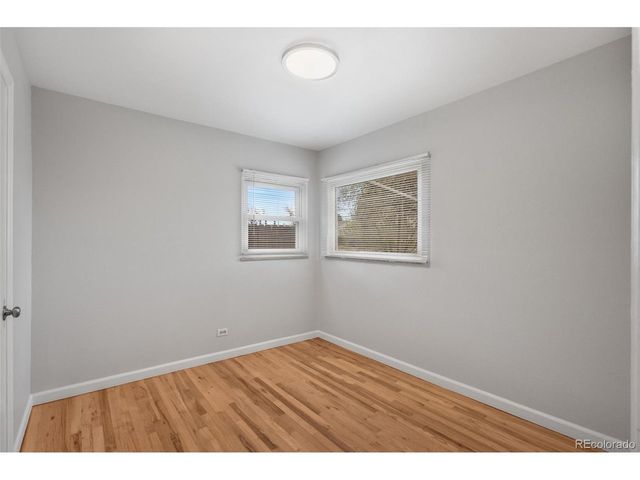 2208 Hanover St, Aurora, CO 80010