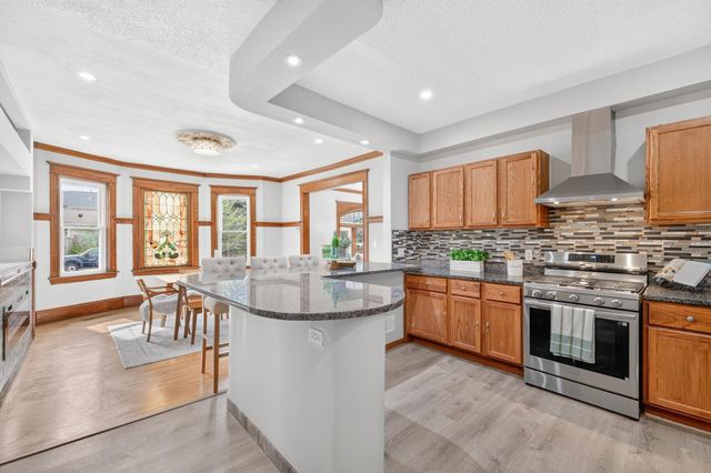 3753 11th Avenue S, Minneapolis, MN 55407