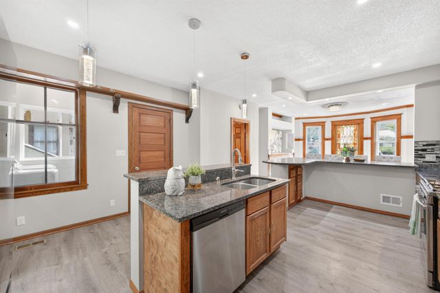 3753 11th Avenue S, Minneapolis, MN 55407