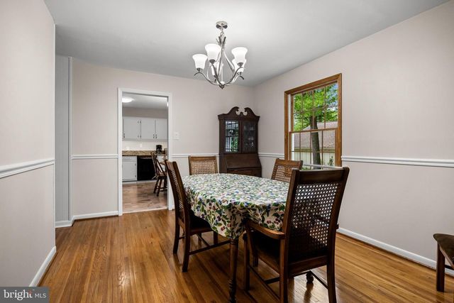 148 WESTOVER DR, Cherry Hill, NJ 08034