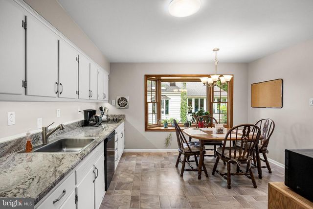 148 WESTOVER DR, Cherry Hill, NJ 08034
