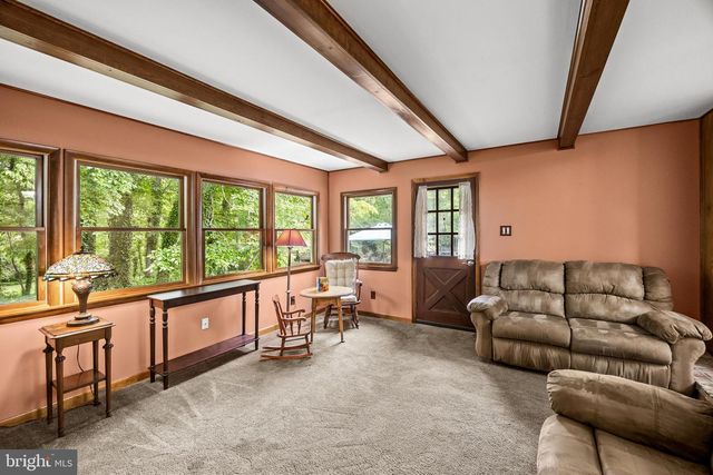 148 WESTOVER DR, Cherry Hill, NJ 08034
