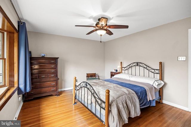 148 WESTOVER DR, Cherry Hill, NJ 08034