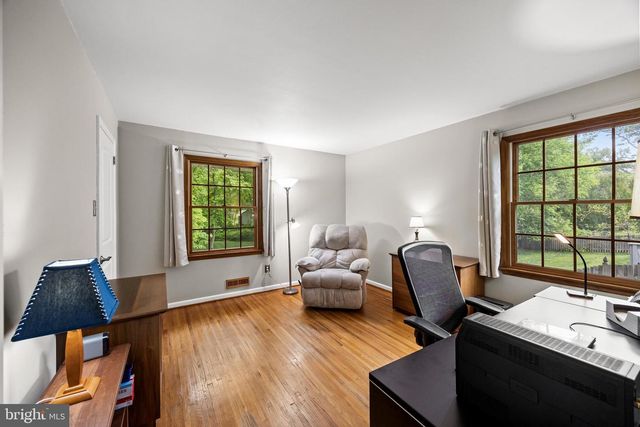 148 WESTOVER DR, Cherry Hill, NJ 08034