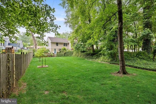 148 WESTOVER DR, Cherry Hill, NJ 08034