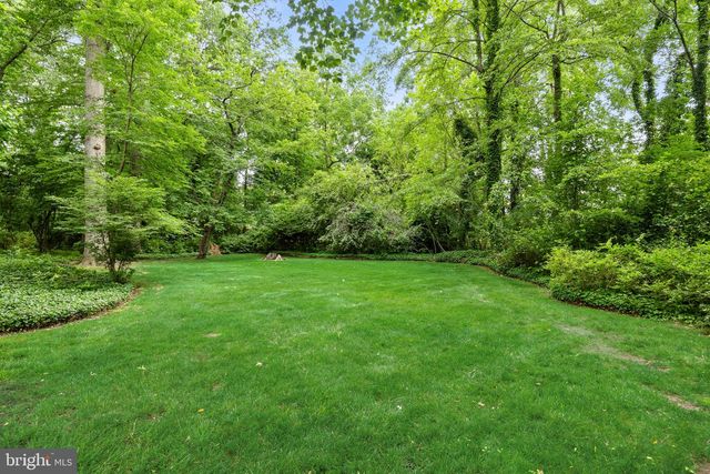 148 WESTOVER DR, Cherry Hill, NJ 08034