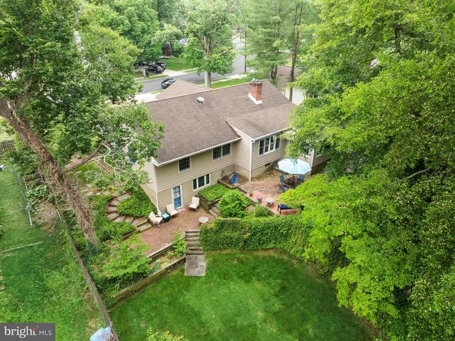 148 WESTOVER DR, Cherry Hill, NJ 08034