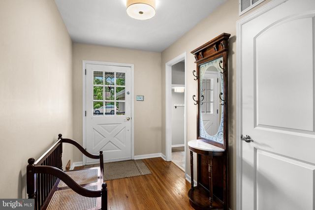 148 WESTOVER DR, Cherry Hill, NJ 08034