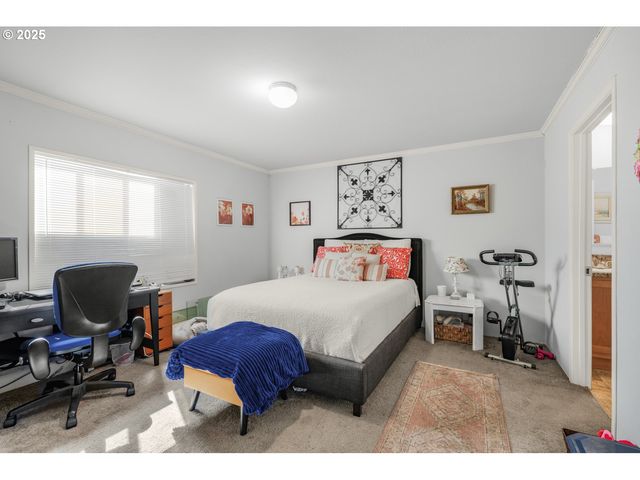 10701 Se HIGHWAY 212 M3, Clackamas, OR 97015