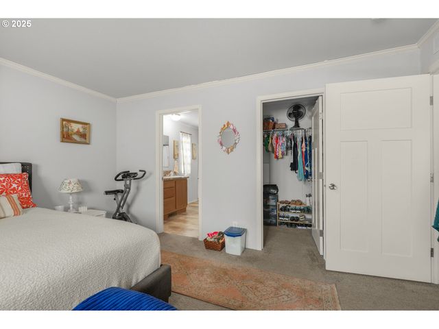 10701 Se HIGHWAY 212 M3, Clackamas, OR 97015