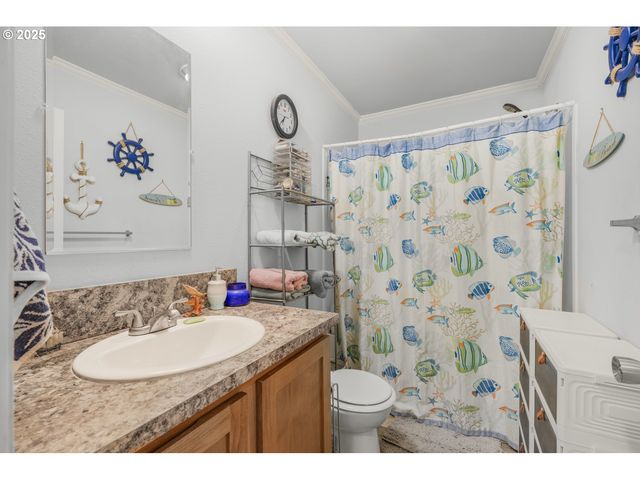 10701 Se HIGHWAY 212 M3, Clackamas, OR 97015