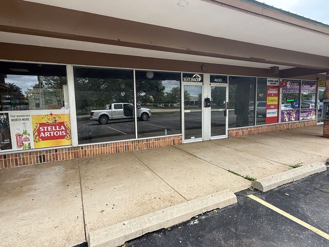 4651 Old Tavern Road, Lisle, IL 60532