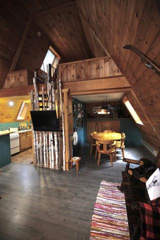 87 Spruce Lane, Jay, NY 12941