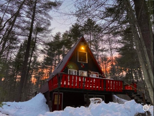 87 Spruce Lane, Jay, NY 12941