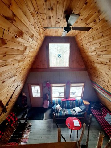 87 Spruce Lane, Jay, NY 12941