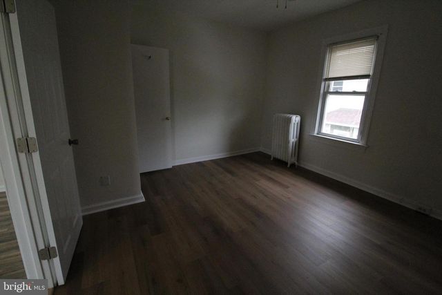 126 NEWTON AVE, Oaklyn, NJ 08107