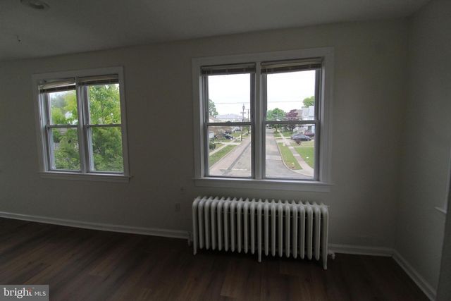 126 NEWTON AVE, Oaklyn, NJ 08107