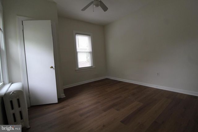 126 NEWTON AVE, Oaklyn, NJ 08107