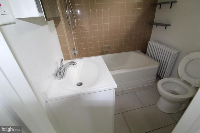 126 NEWTON AVE, Oaklyn, NJ 08107