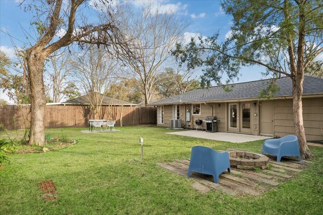 4710 De Milo Drive, Houston, TX 77092