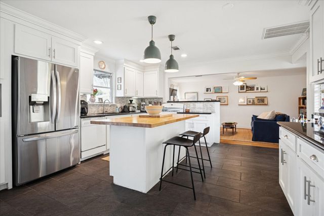 4710 De Milo Drive, Houston, TX 77092