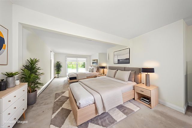 11 Ariel Road, Woodbridge, CT 06525