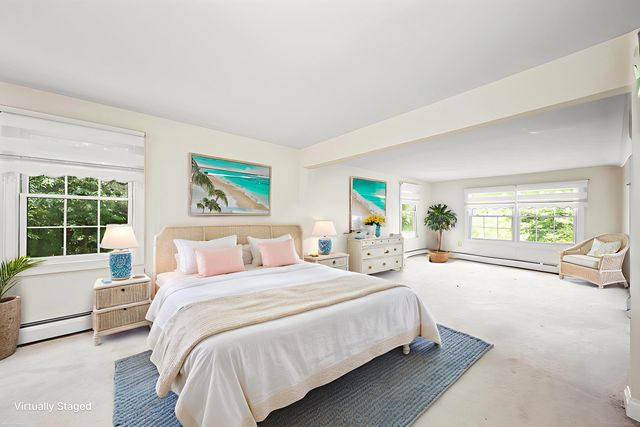 11 Ariel Road, Woodbridge, CT 06525