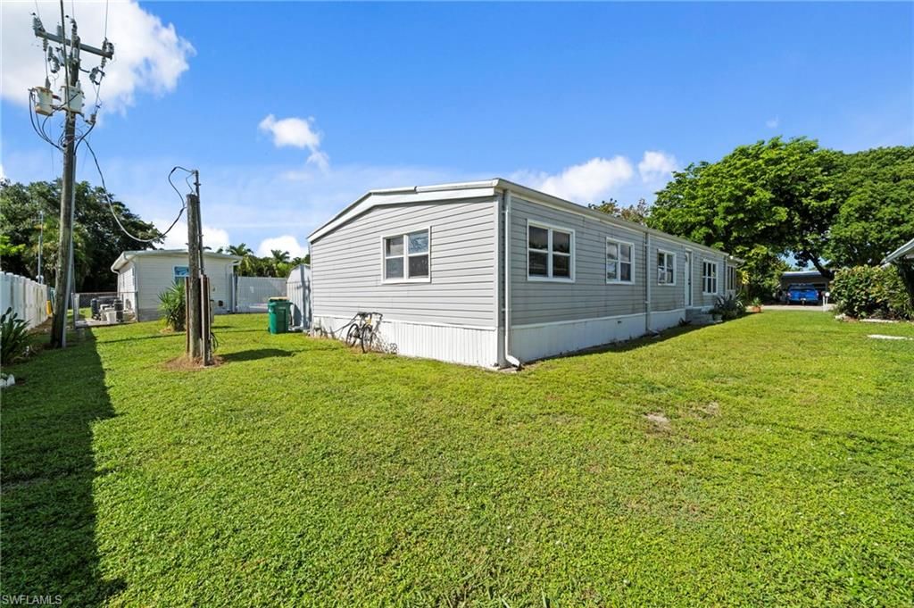 308 Cape Sable DR, NAPLES, FL 34104 — photo 2