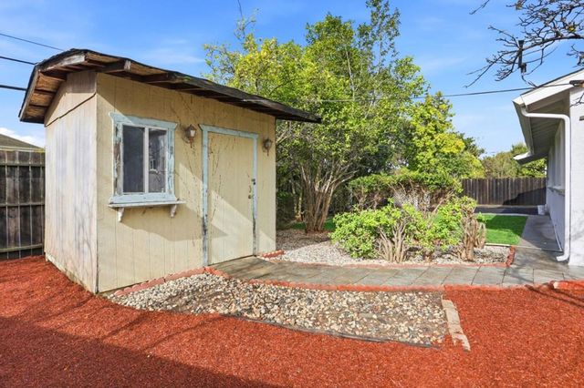 36465 Hafner Street, Newark, CA 94560