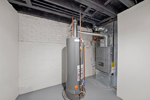 819 E 98th Place, Chicago, IL 60628