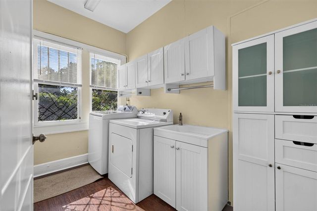 2800 2ND AVENUE N, St Petersburg, FL 33713