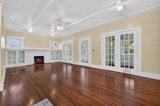 2800 2ND AVENUE N, St Petersburg, FL 33713