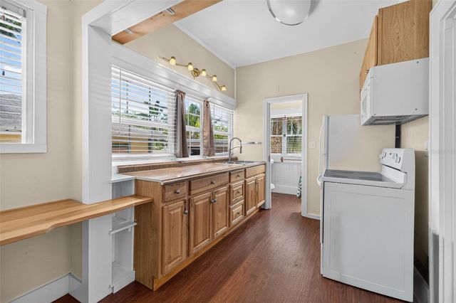 2800 2ND AVENUE N, St Petersburg, FL 33713