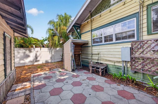 2800 2ND AVENUE N, St Petersburg, FL 33713