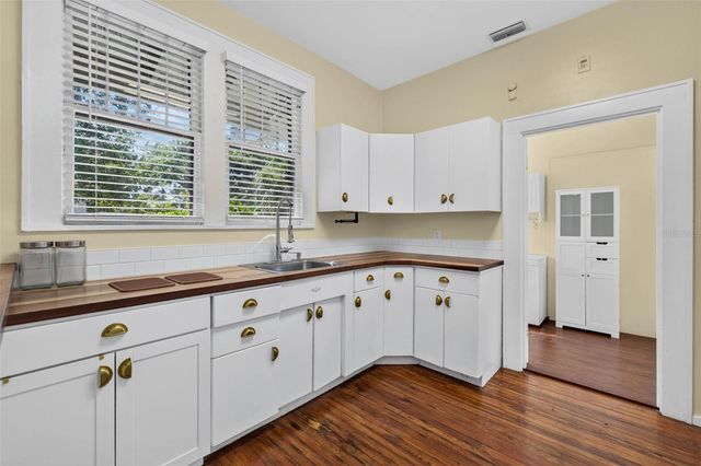 2800 2ND AVENUE N, St Petersburg, FL 33713