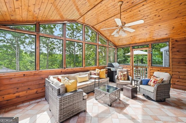 2184 Deep Woods Way, Marietta, GA 30062