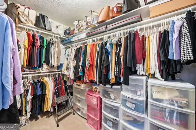 2184 Deep Woods Way, Marietta, GA 30062