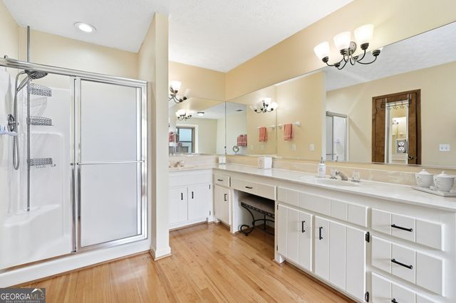 2184 Deep Woods Way, Marietta, GA 30062