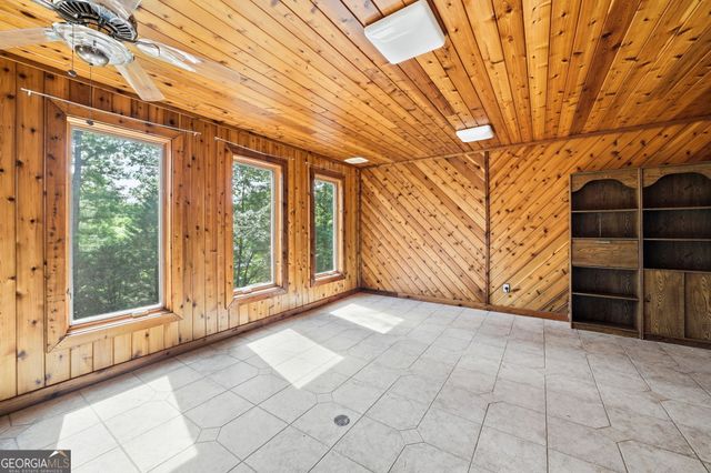 2184 Deep Woods Way, Marietta, GA 30062