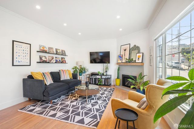 225 Congdon Street, San Francisco, CA 94112