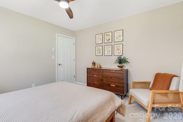 114 Johns Creek Road, Canton, NC 28716