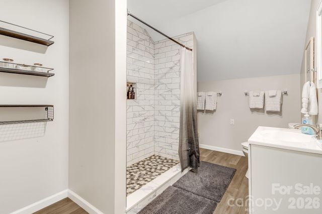114 Johns Creek Road, Canton, NC 28716