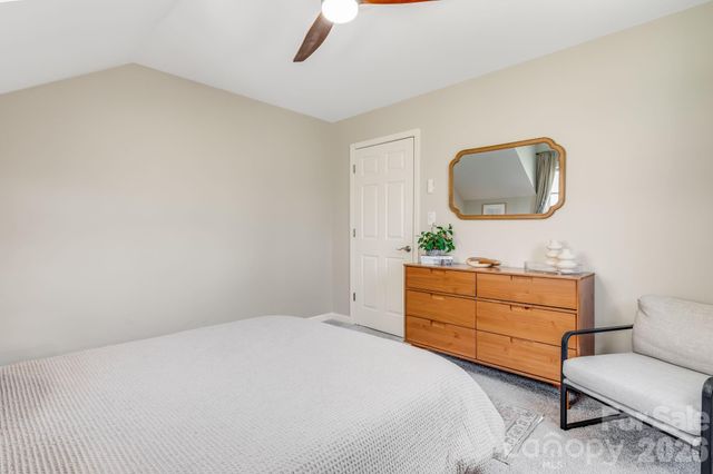 114 Johns Creek Road, Canton, NC 28716