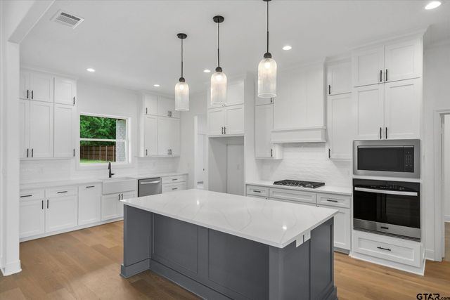 16525 Hailey Court, Tyler, TX 75703