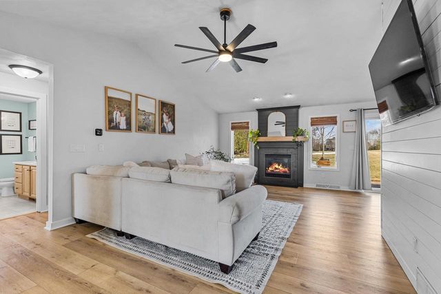 N1778 HYACINTH LANE, Greenville, WI 54942