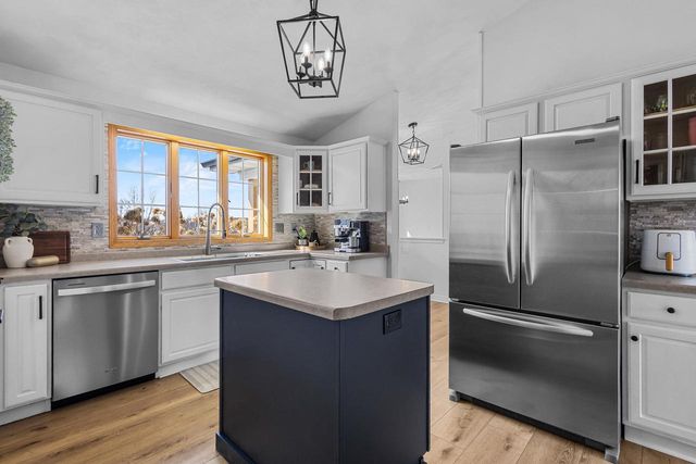 N1778 HYACINTH LANE, Greenville, WI 54942