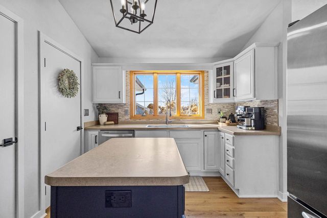 N1778 HYACINTH LANE, Greenville, WI 54942