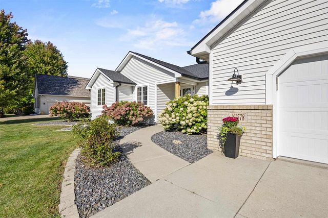 N1778 HYACINTH LANE, Greenville, WI 54942