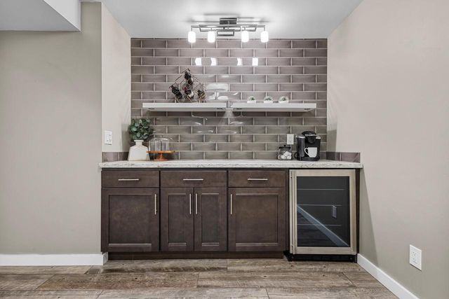 N1778 HYACINTH LANE, Greenville, WI 54942